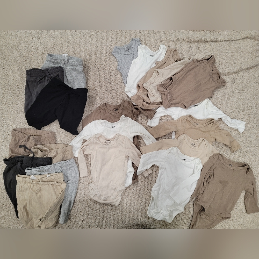 Newborn neutral H&M lot